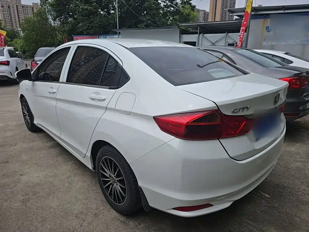 City 1.5 L CVT Comfort