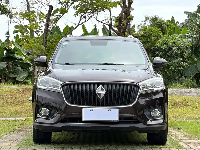 Borgward BX7 宝沃BX7 2016款 28 T 四驱旗舰版 6座