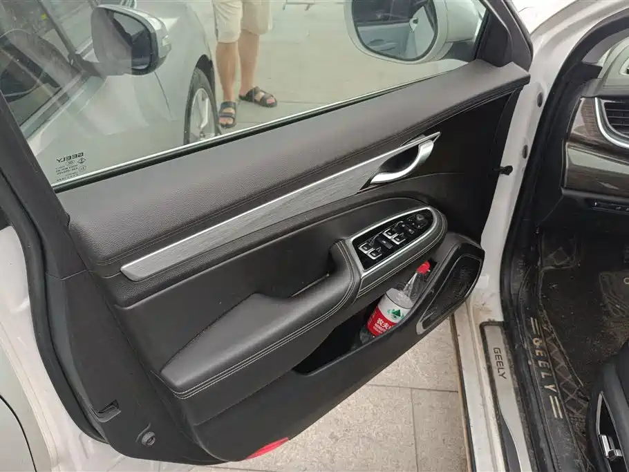 Borui 1.8 T Navigator +
