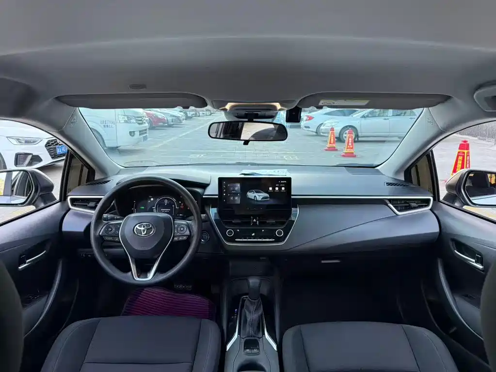 Levin Smart e-Hybrid Dual Engine 1.8 L Leading