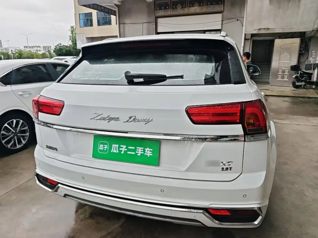 Damai X7 大迈X7 2017款 2.0 T DCT至尊型