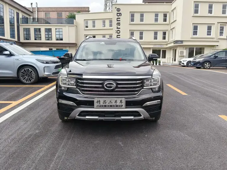 GAC Trumpchi GS8 320 T 2 WD Luxury Connected (7-seat)