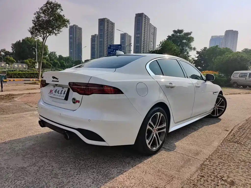 Jaguar XEL 2.0 T 250 PS R-DYNAMIC S Progressive Sport