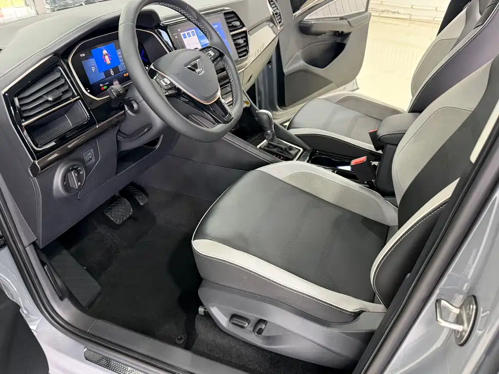 Jetta VS7 捷达VS7 2023款 280 TSI 自动高光荣耀版