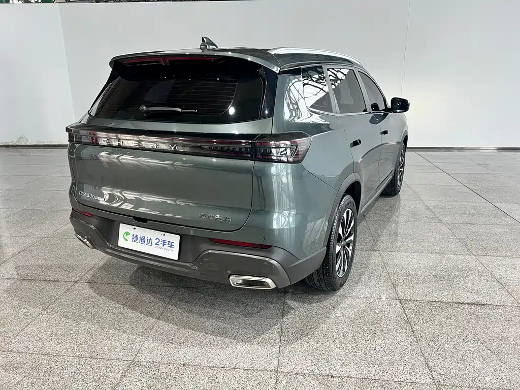 Tiggo 8 PLUS 瑞虎8 PLUS 2025款 290 TGDI DCT尊贵版