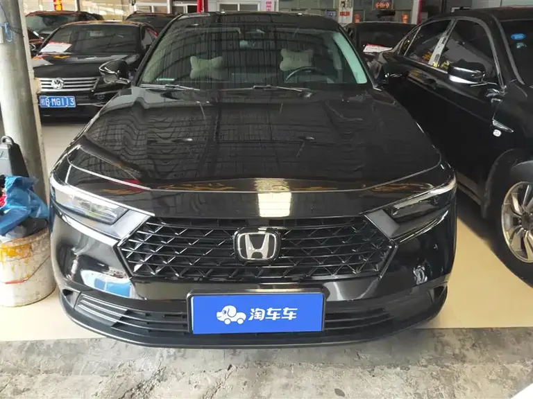 Honda Accord 260 TURBO Smart Enjoyment