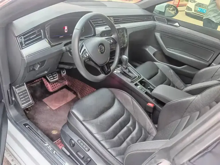 Volkswagen VW CC 330 TSI Charm Face CN-VI