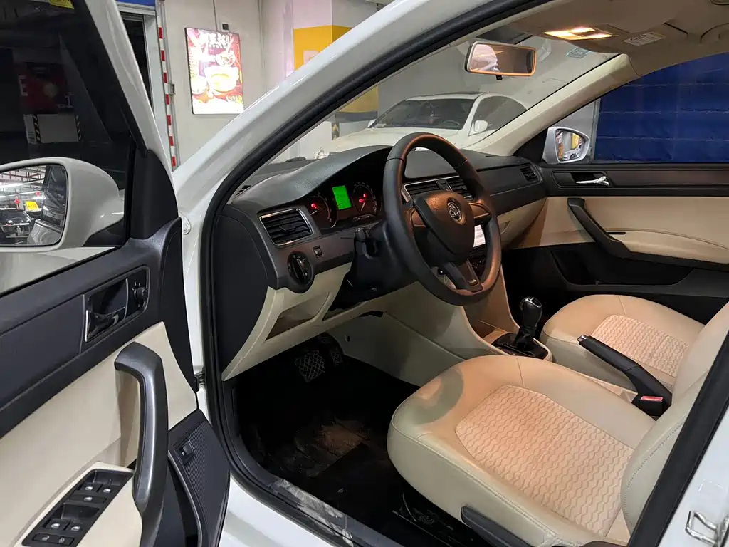Rapid 1.6 L Auto Creation