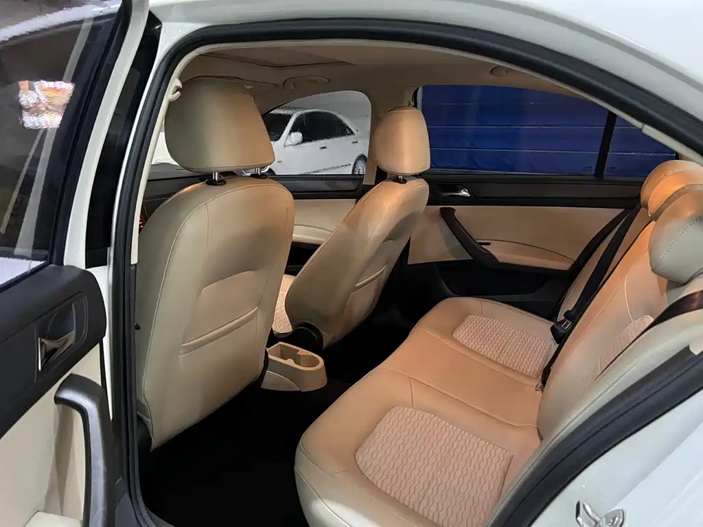 Rapid 1.6 L Auto Creation