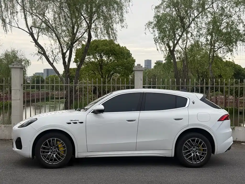 Grecale 2.0 T GT