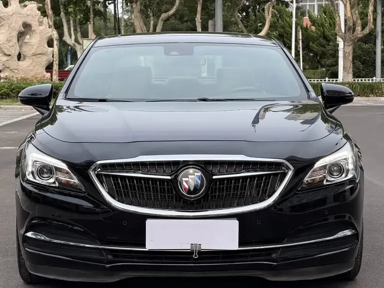 Buick LaCrosse 20 T Luxury