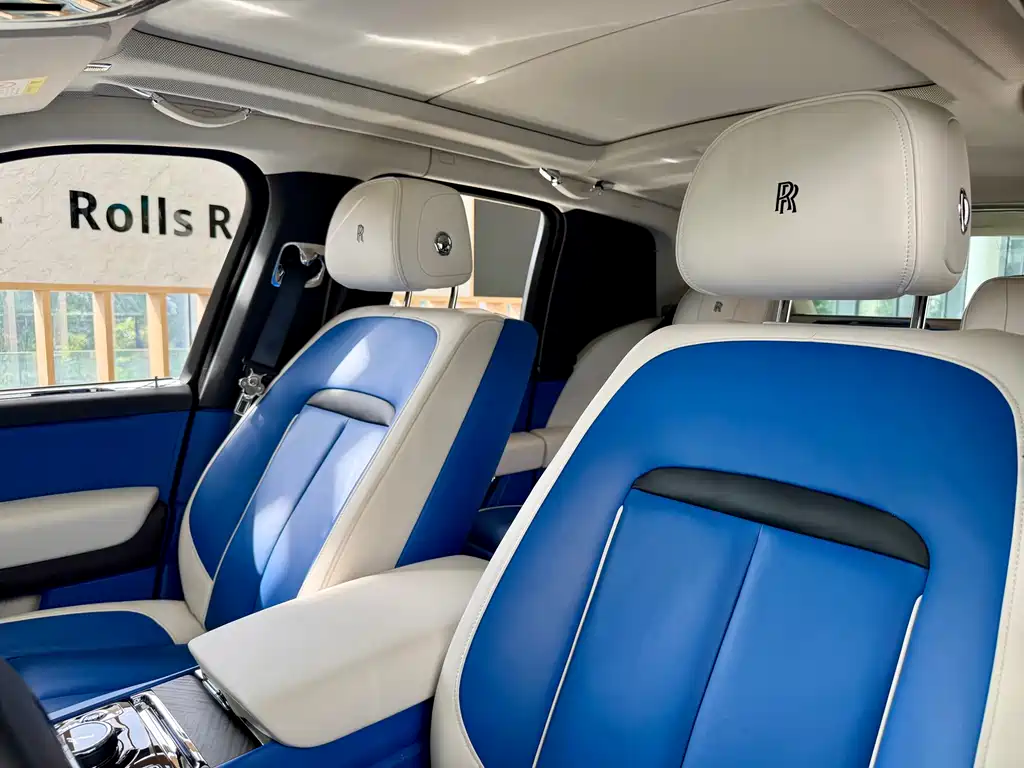 Cullinan 4-seat