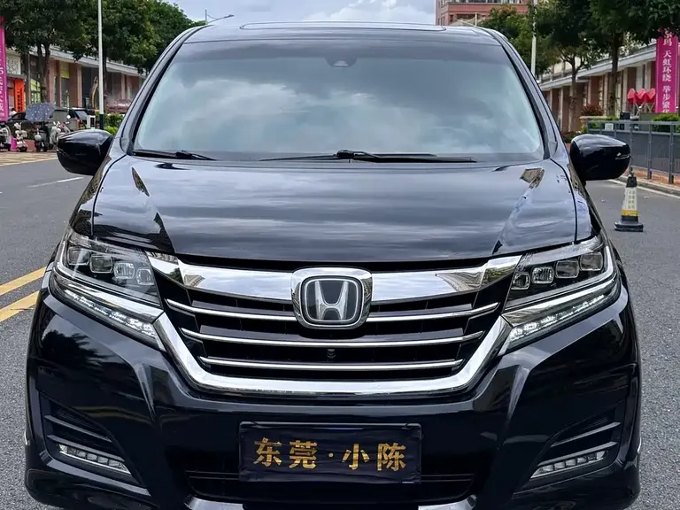 Honda Elysion 2.4 L Supreme