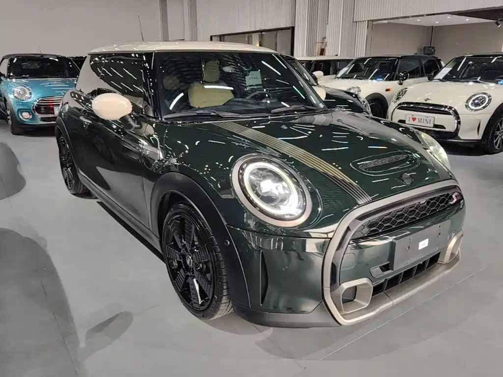 MINI 2.0 T COOPER S Obsession Special Edition