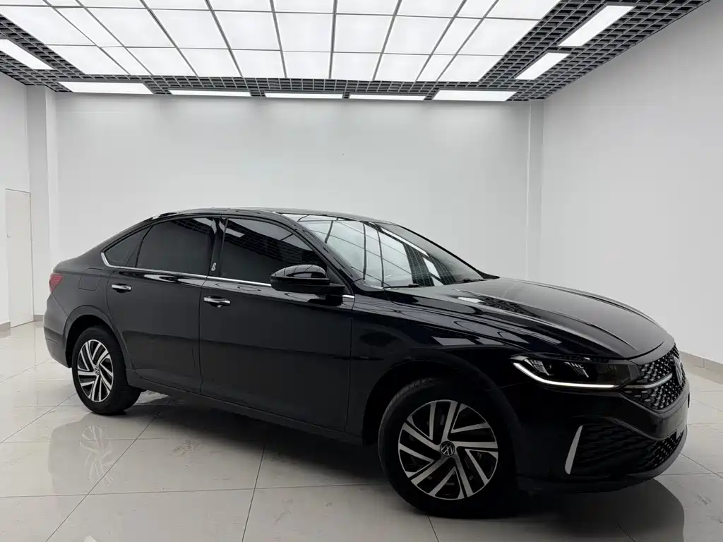 Lavida Facelift 1.5 L Auto Starry Sky 5 Million
