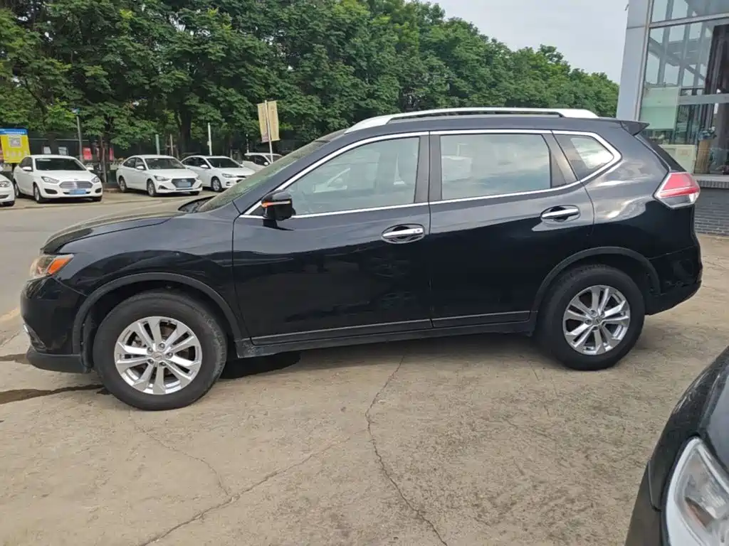 X-Trail 2.0 L CVT Comfort MAX 2 WD