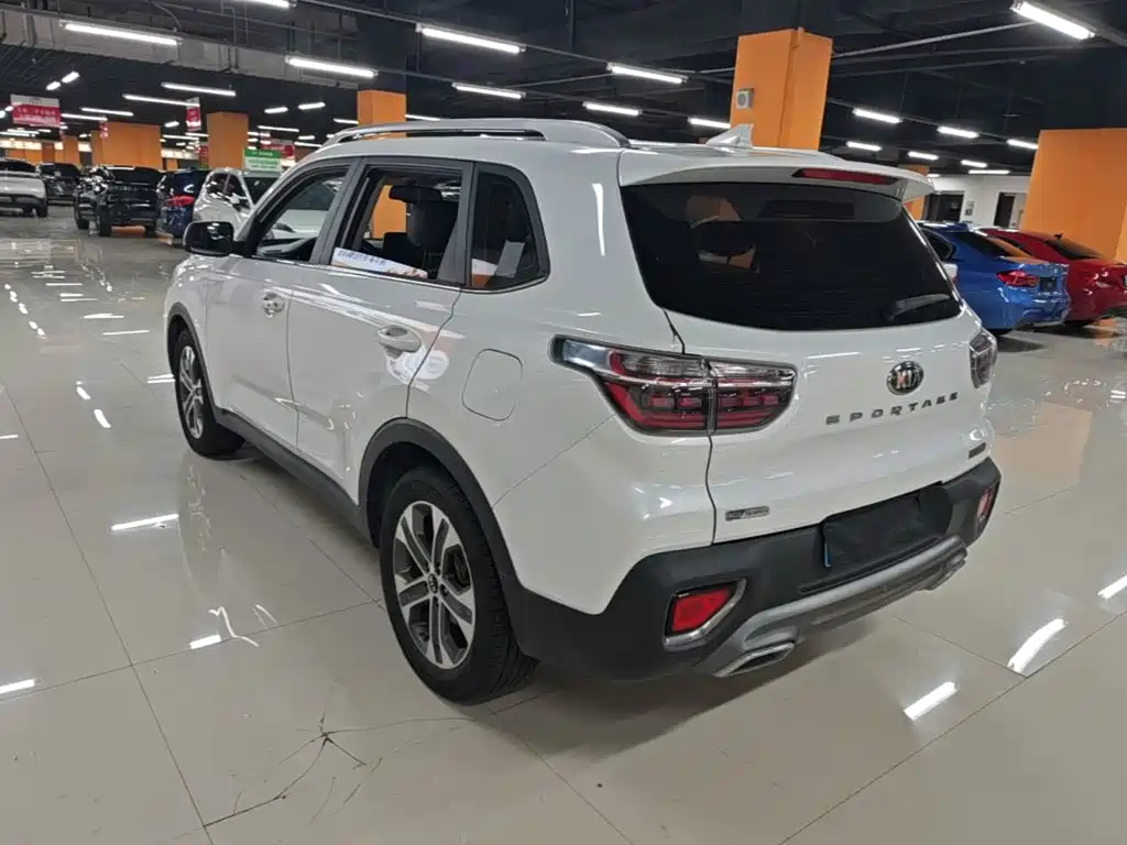 Sportage 2.0 L Auto Smart Enjoyment Luxury CN-V
