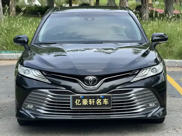 Toyota Camry 2.0 G Luxury CN-V