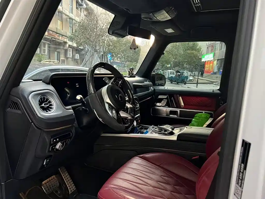 Mercedes-Benz G-Class G 500