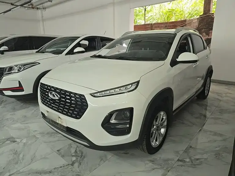 Chery Tiggo 3 x PLUS 1.5 L CVT Exciting Jujube