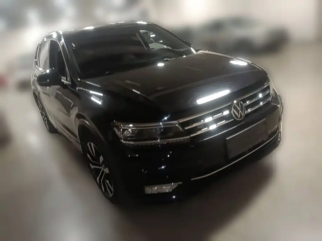 Tiguan L 330 TSI Auto 2 WD R-Line Flagship