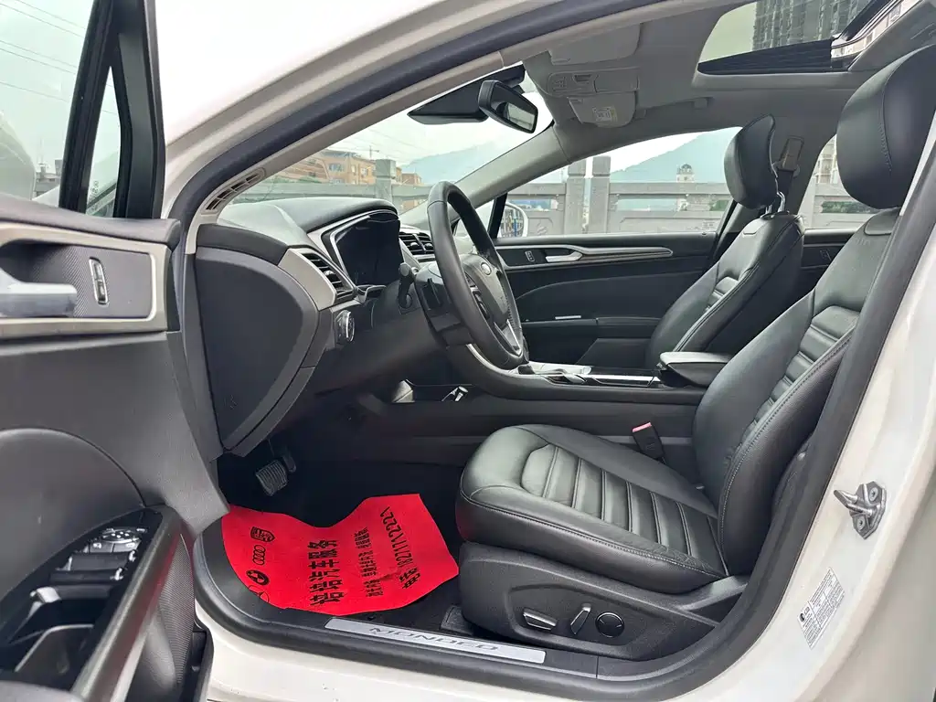 Mondeo 2.0 L GTDi200 Fashion
