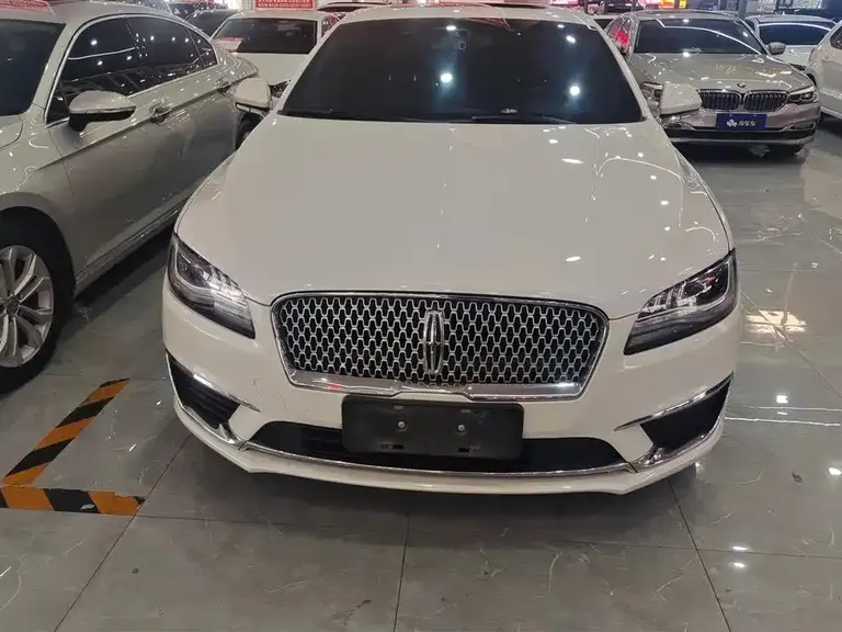 Lincoln MKZ 2.0 T Premium