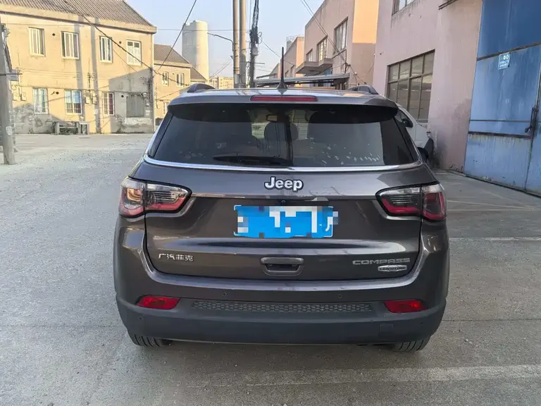 Jeep Compass 200 T Auto Home Enjoyment