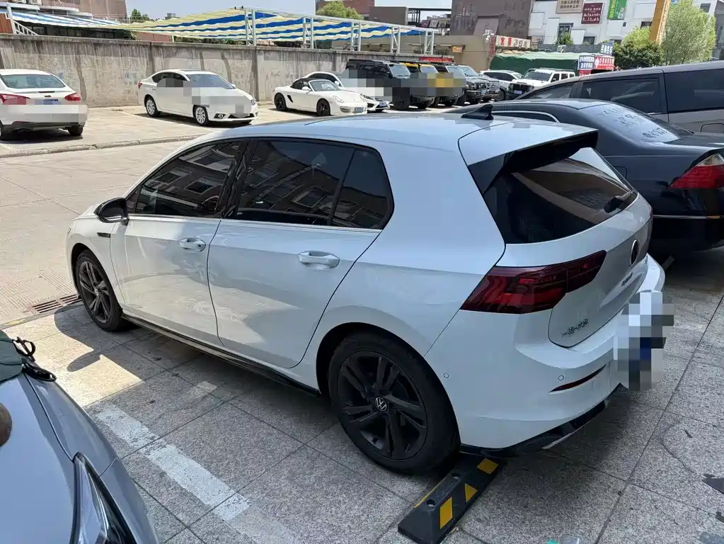 Golf 280 TSI DSG R-Line