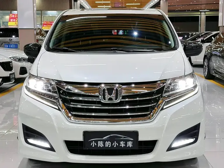 Honda Elysion 2.4 L Luxury