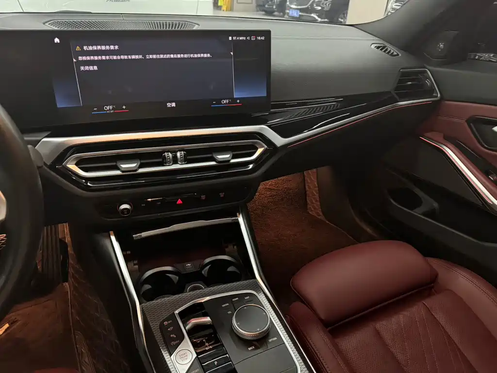 BMW 3 Series 325 i M Sport Package