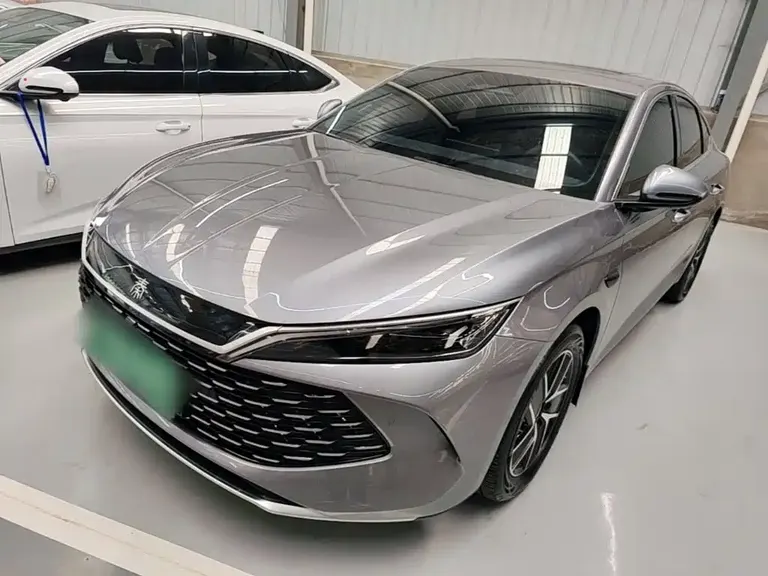 BYD Qin L DM-i Smart Drive 120 KM Leading