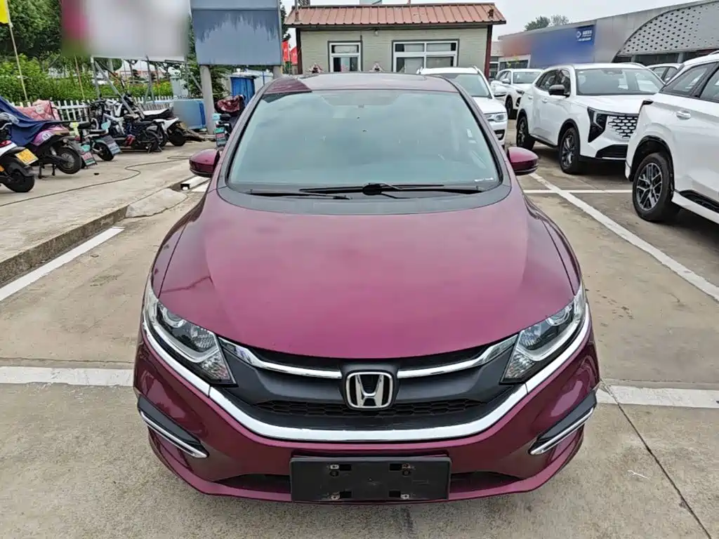 Jade 1.8 L Auto Comfort 5-seat
