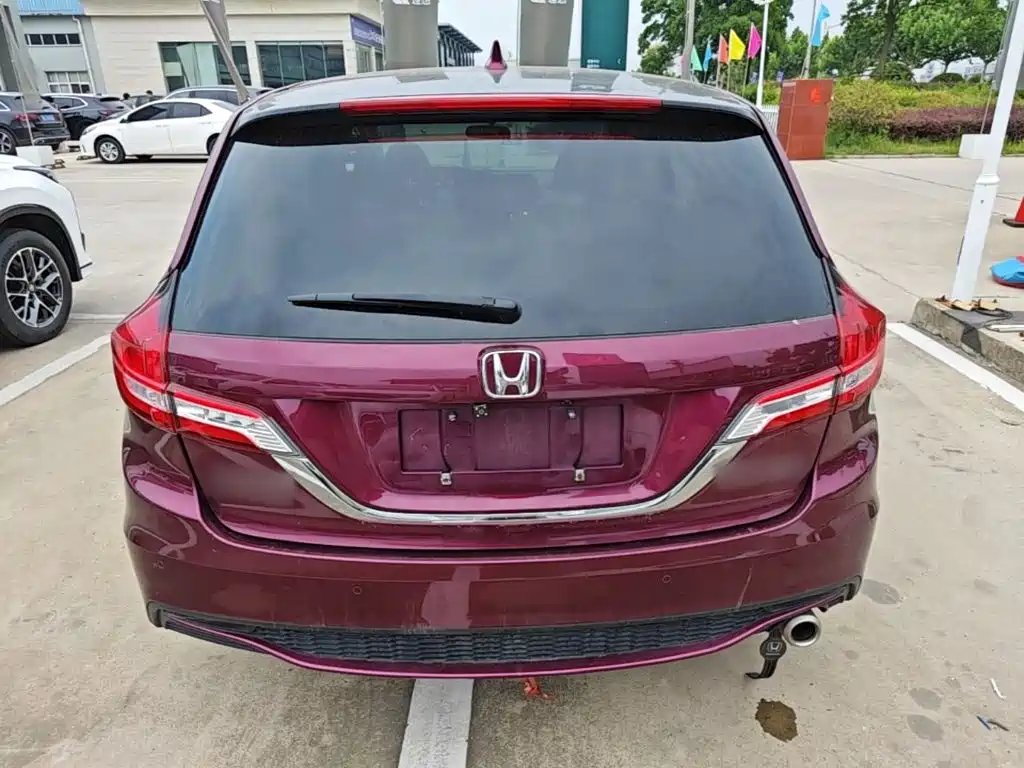Jade 1.8 L Auto Comfort 5-seat