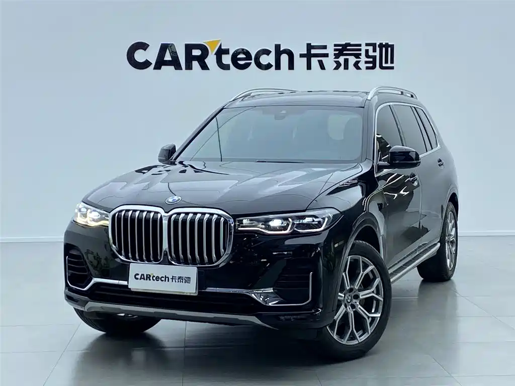 BMW X7 3.0 T US Spec