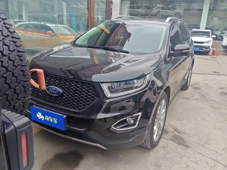 Ford Edge EcoBoost 245 2 WD Grand Sharp 7-seat