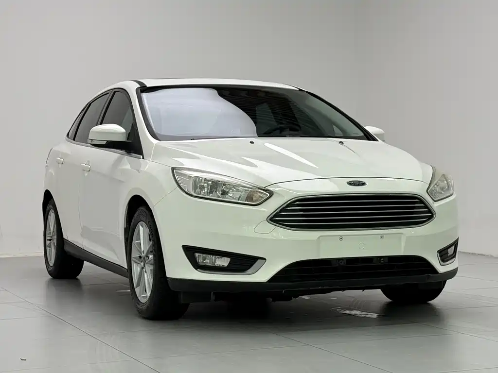 Focus Sedan EcoBoost 180 Auto Elite