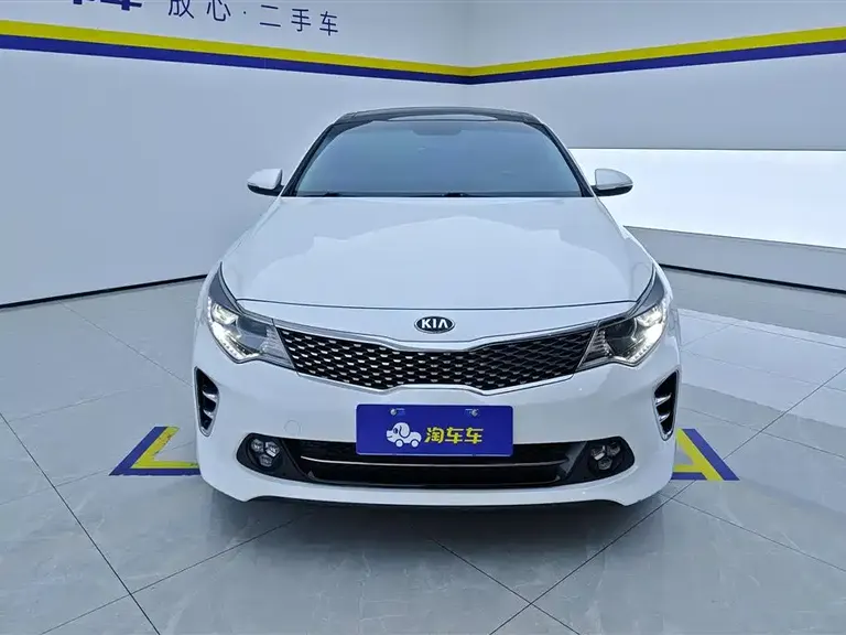 Kia K5 1.6 T Auto LUX