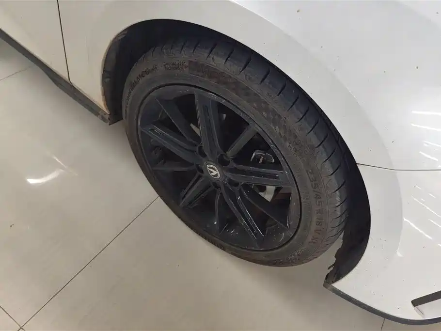 Changan UNI-V 1.5 T 500 Bar High Energy