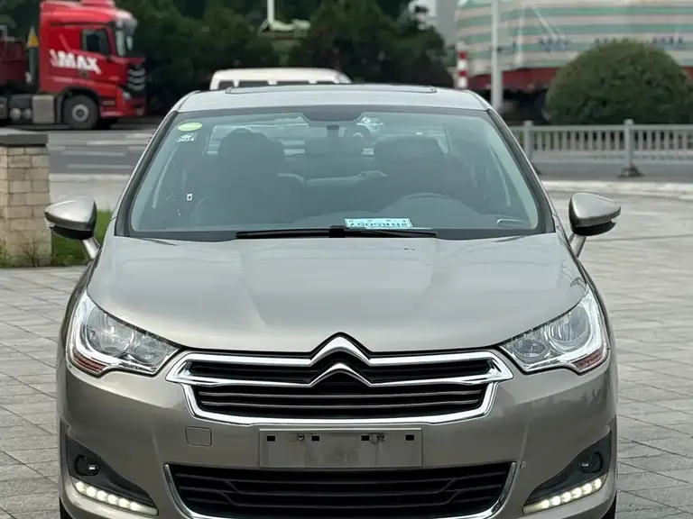 Citroën Citroen C4 L 1.8 L Smart Drive Auto Power Smart