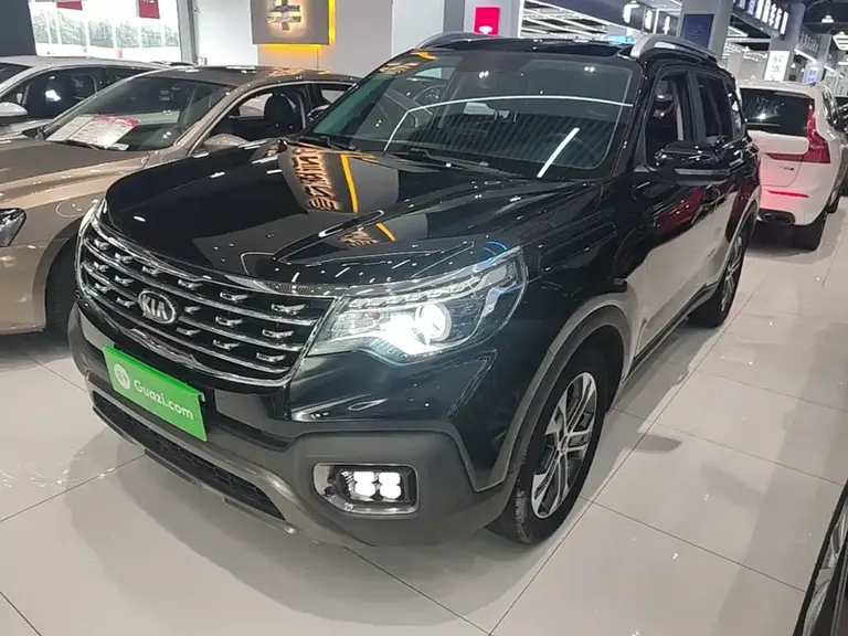 Kia Sportage 2.0 L Auto Smart Enjoyment Luxury CN-V