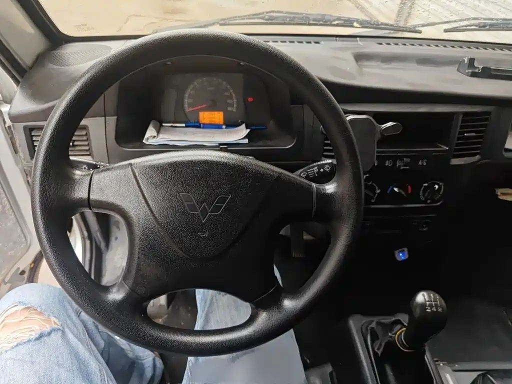 Wuling Zhiguang 1.2 L Utility CN-VI LSI