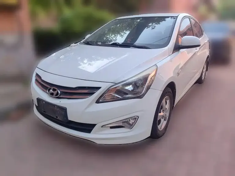 Hyundai Accent 1.4 L Auto Intelligent GLS
