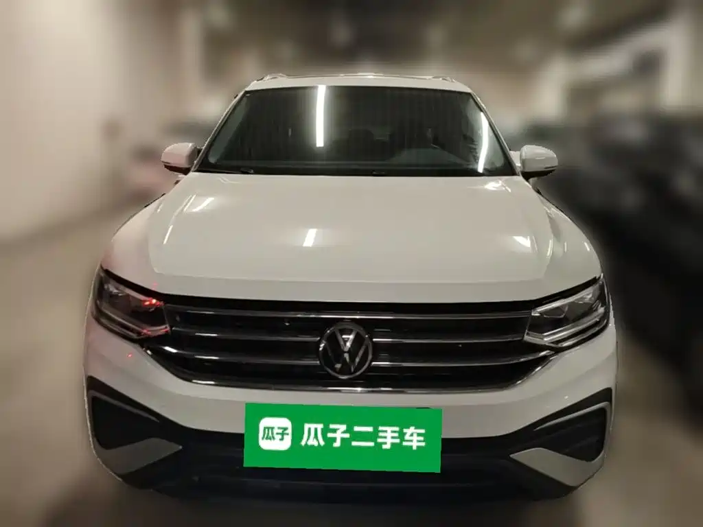 Tiguan L 300 TSI Auto 2 WD Smart Enjoyment