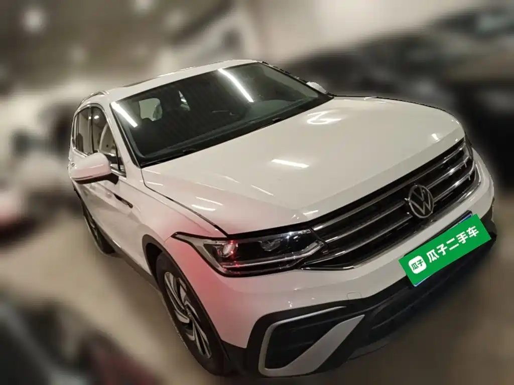 Tiguan L 300 TSI Auto 2 WD Smart Enjoyment
