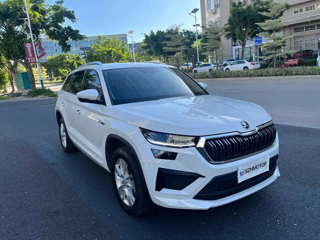 Kodiaq TSI330 5-seat 2 WD Strength