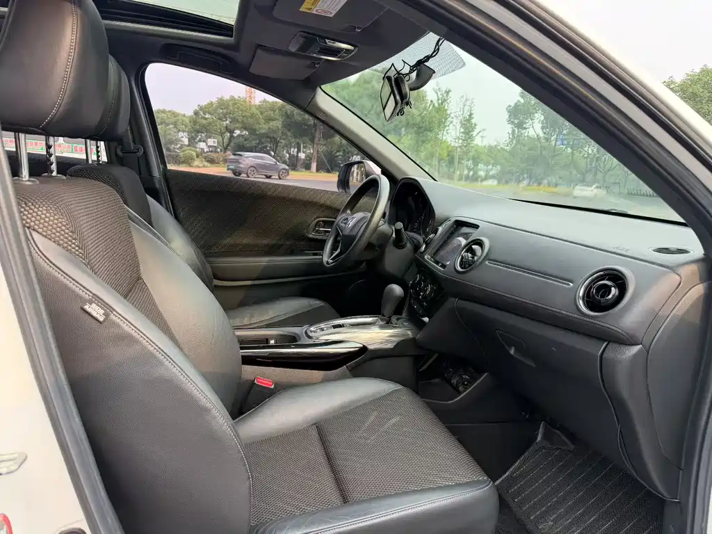 Honda XR-V 1.8 L EXi CVT Comfort