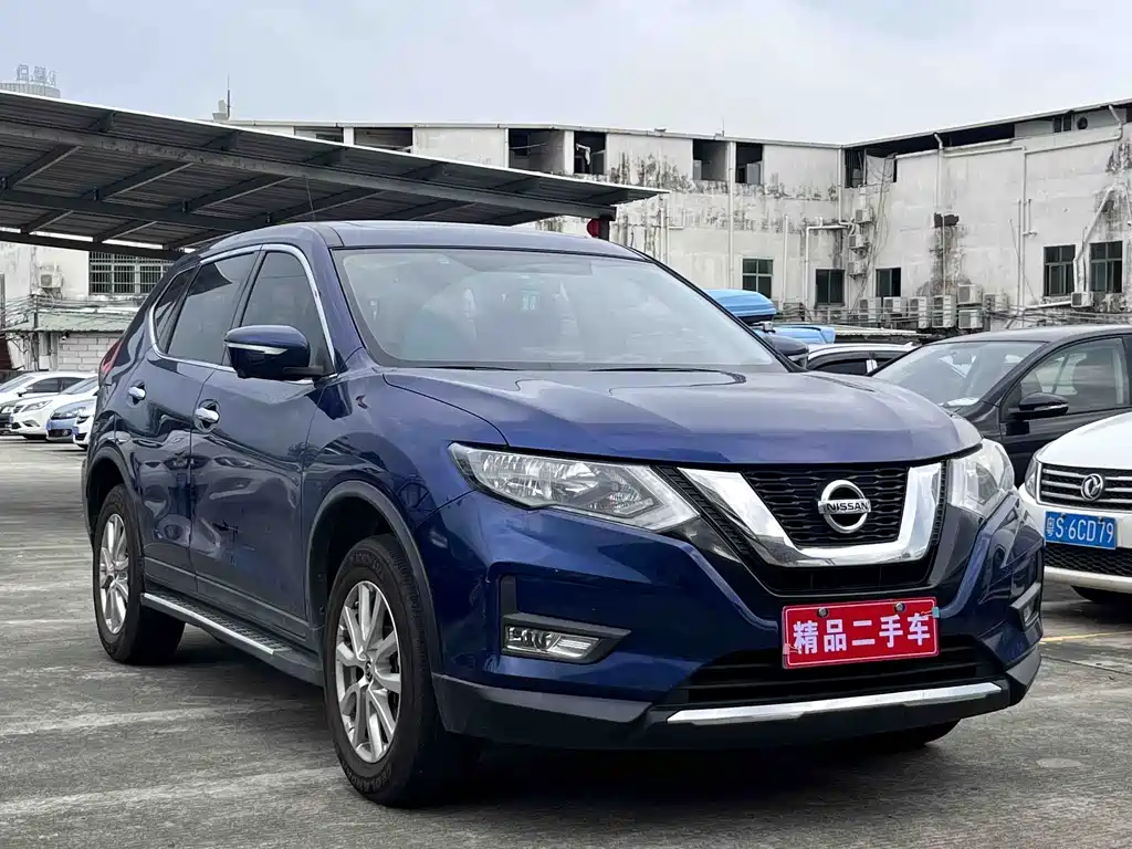 X-Trail 2.0 L CVT Comfort 2 WD