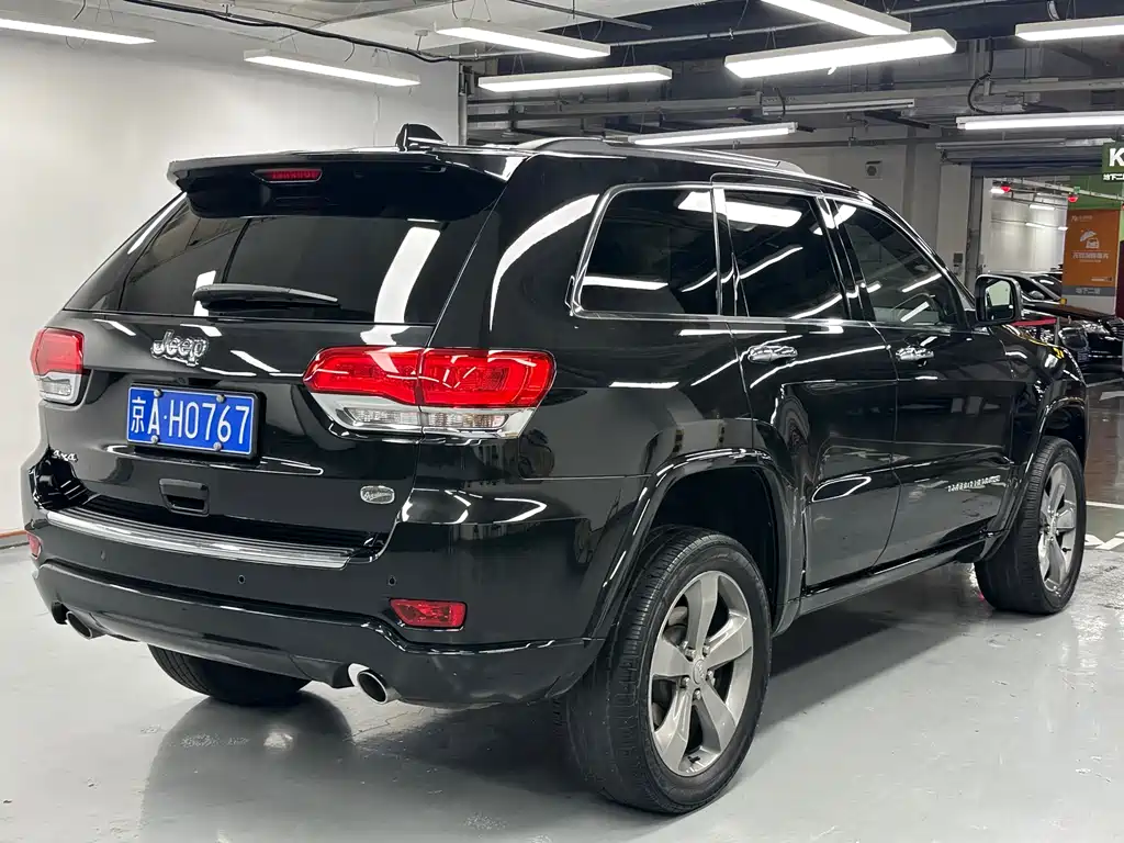 Grand Cherokee (Import) 3.6 L Luxury Navigation