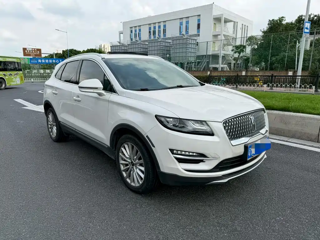 Lincoln MKC 2.0 T 2 WD Premium CN-V